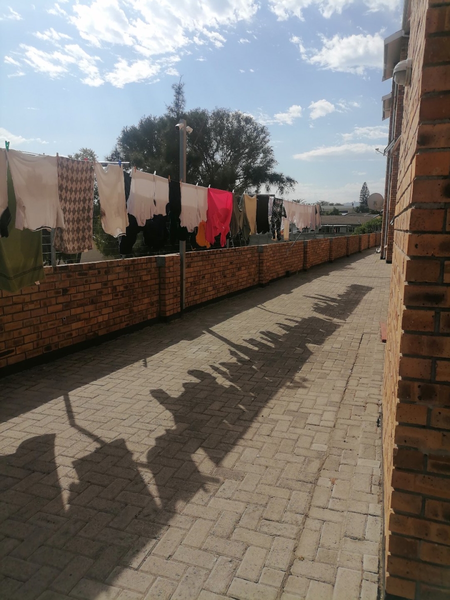 1 Bedroom Property for Sale in St Dumas Western Cape